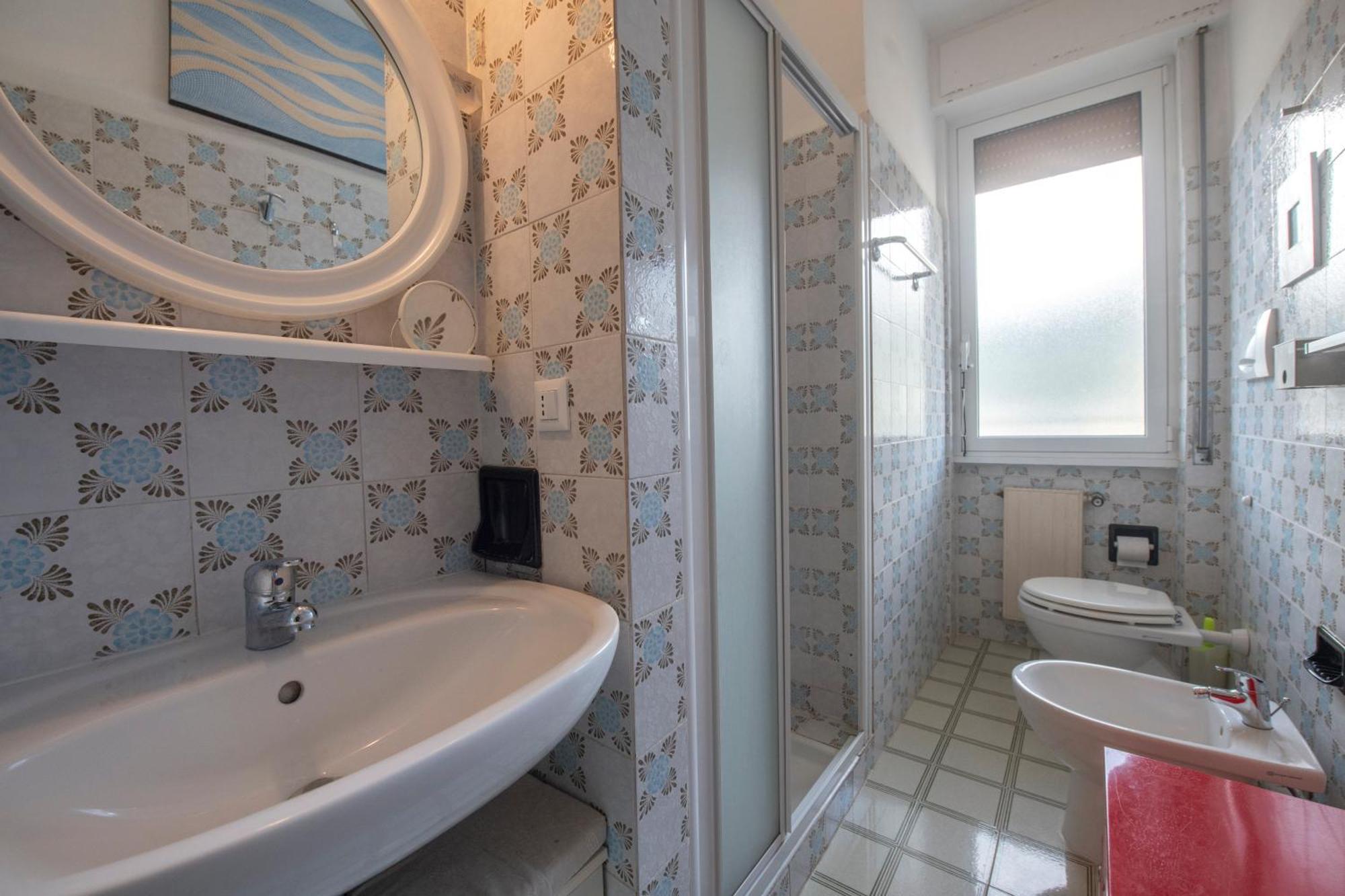 239 - Casa Del Sole Vista Mare Moneglia - 5Minuti A Piedi Dal Mare - Parcheggio Privato Leilighet Eksteriør bilde